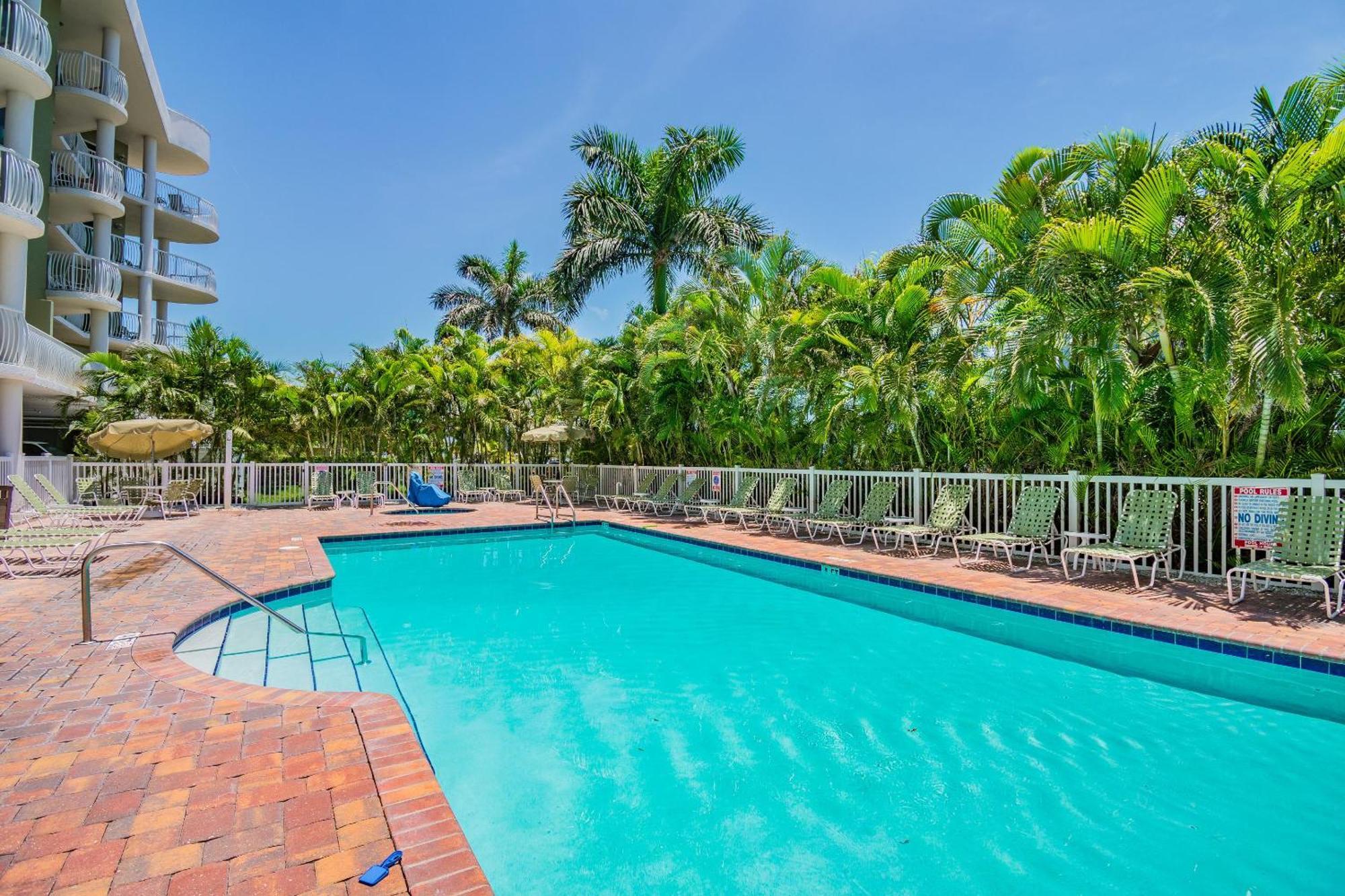 Villa Crystal Palms 201 à St. Pete Beach Extérieur photo
